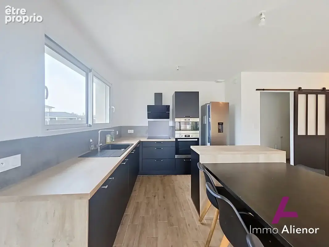 Maison 4 pièces 87 m² à vendre à Belin-Beliet (33830) - photo 4