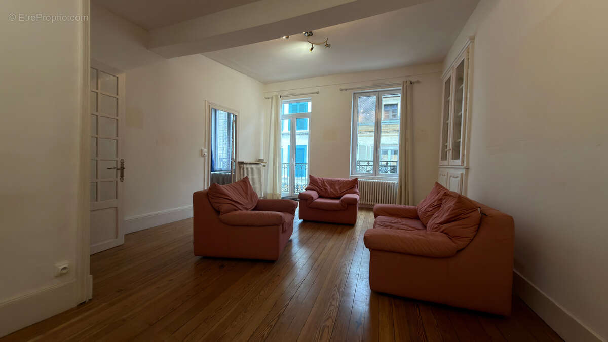 Appartement à AVALLON