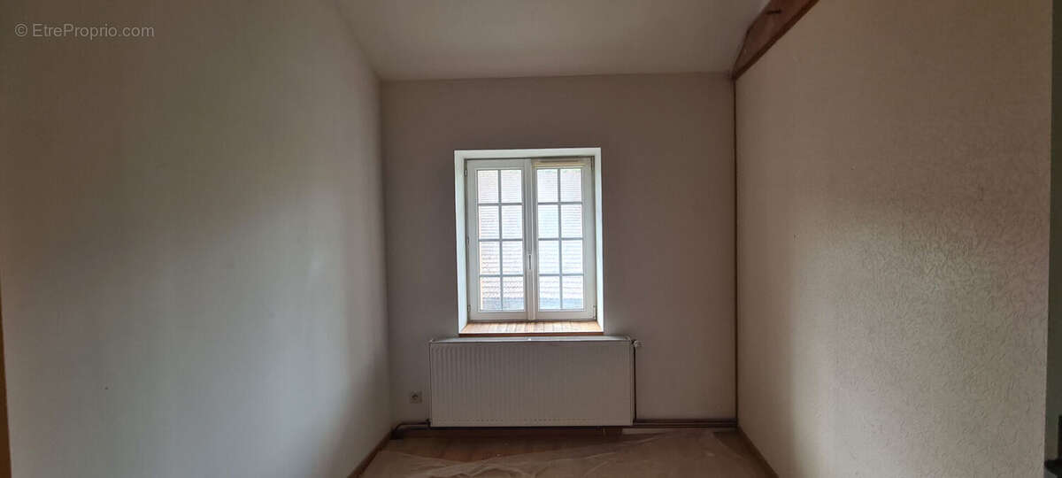 Maison à BOYEUX-SAINT-JEROME