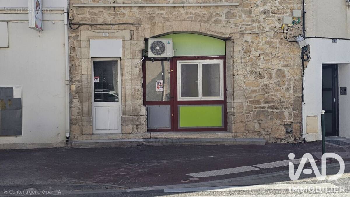 Photo 1 - Commerce à SIGEAN