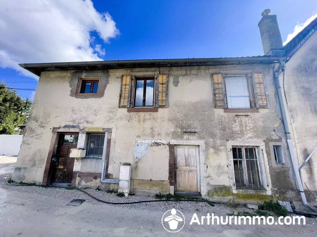 Maison à AUDINCOURT