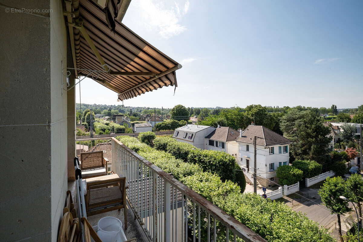 Appartement à SAINT-MAUR-DES-FOSSES