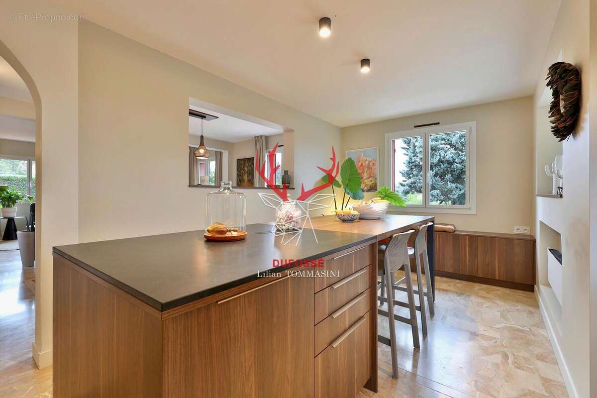 Photo 7 - Maison à DARDILLY