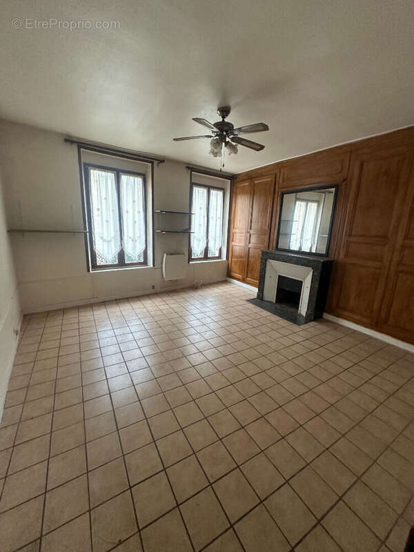 Appartement à COULOMMIERS