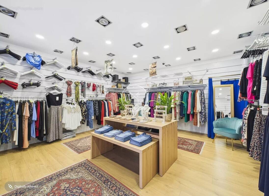 Commerce à SAINT-RAPHAEL