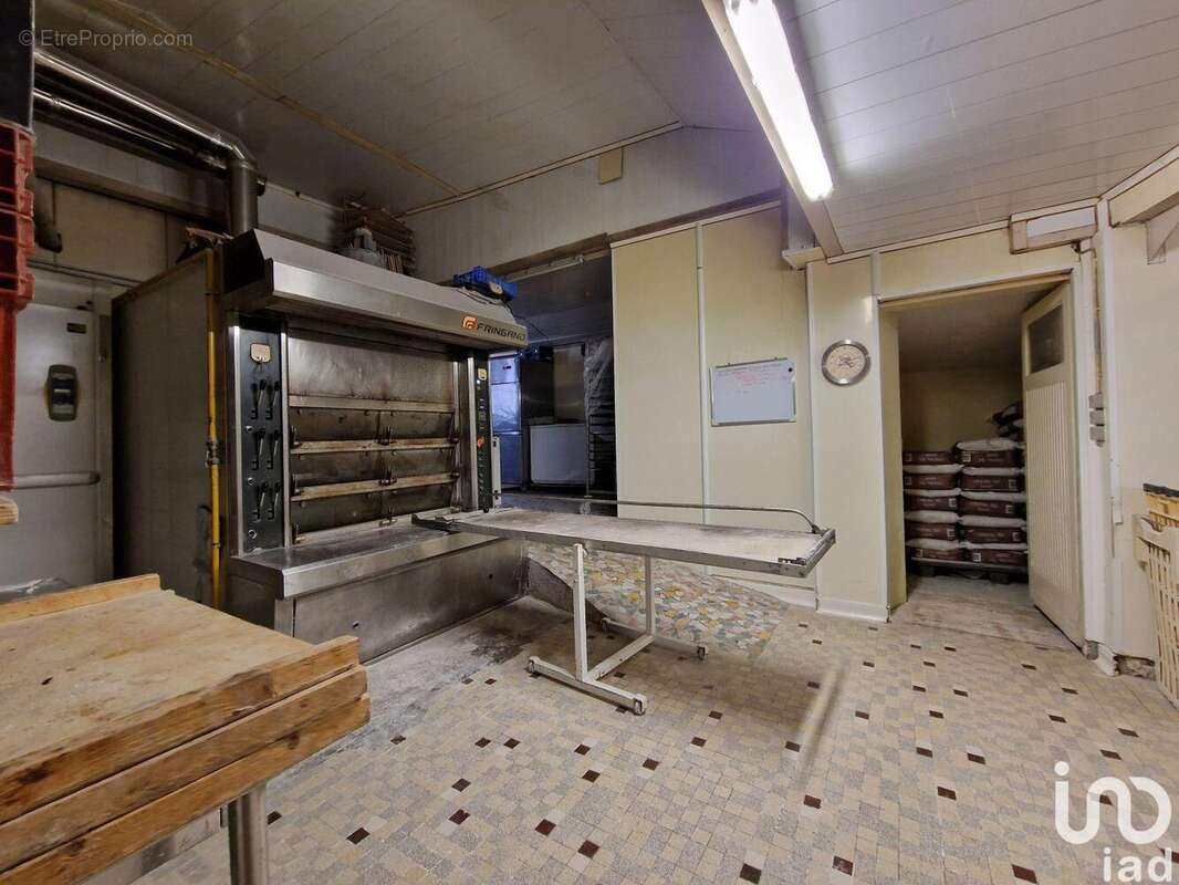 Photo 3 - Commerce à ANGERS