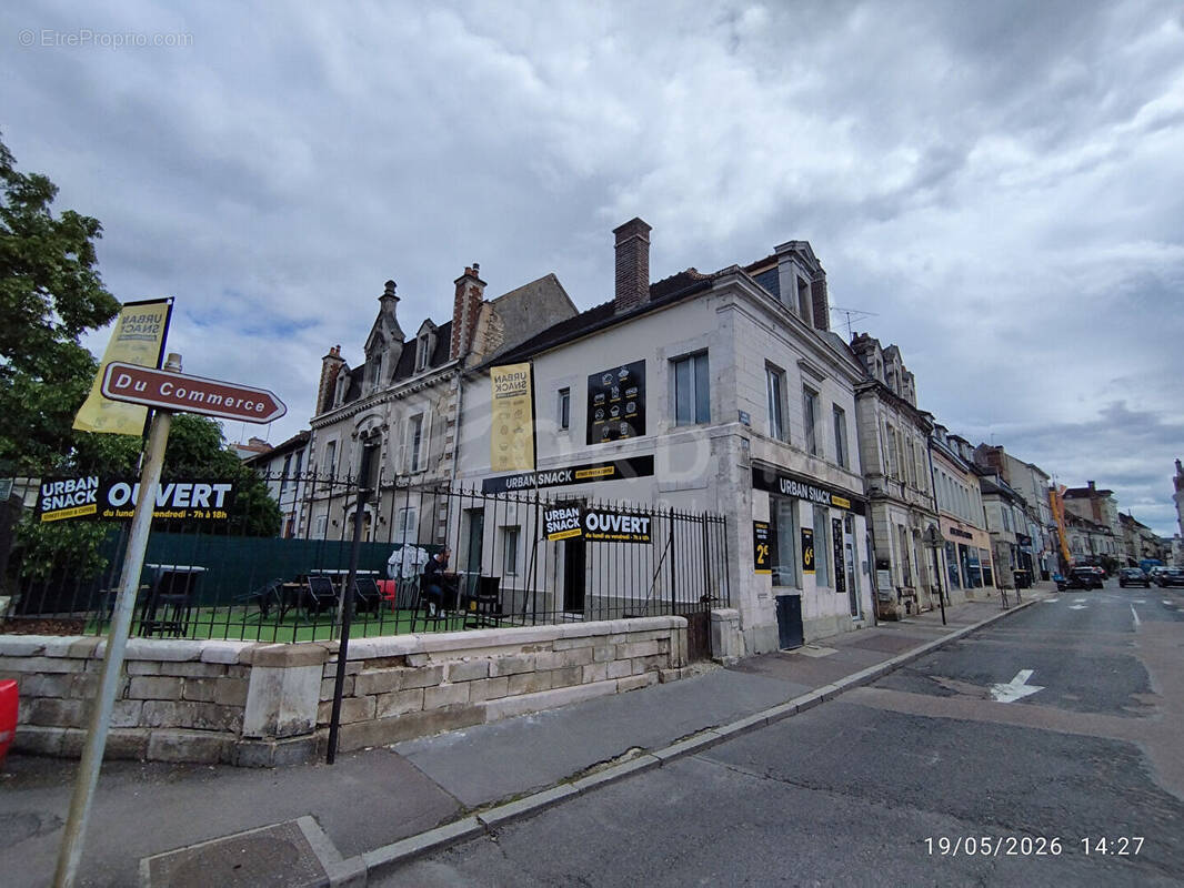 Commerce à AUXERRE