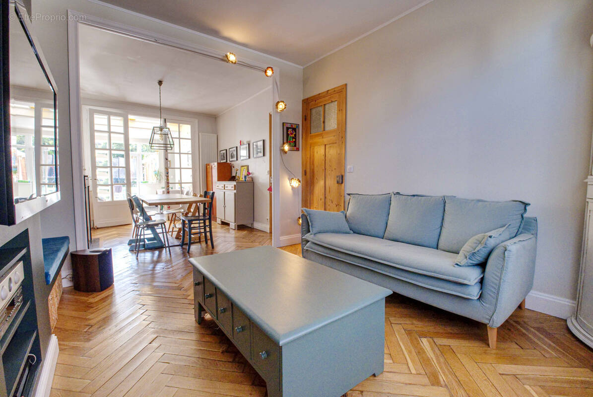 Maison à LA MADELEINE