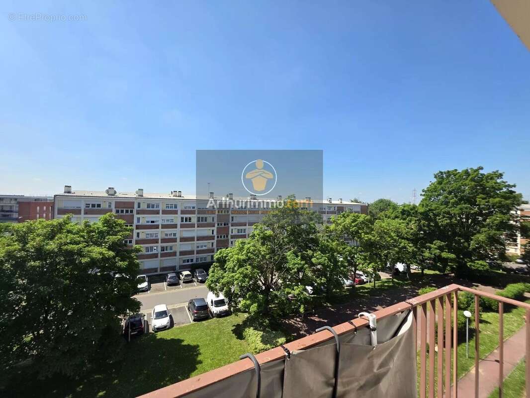 Appartement à VILLIERS-LE-BEL