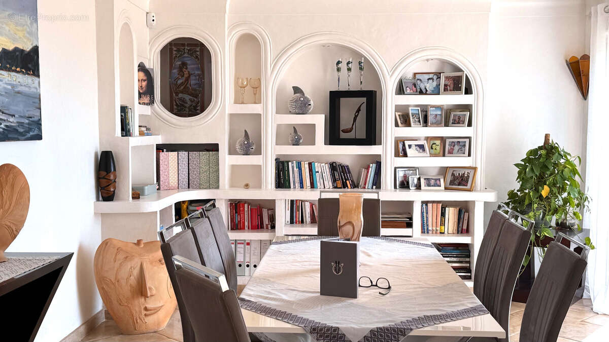 Maison à CAGNES-SUR-MER