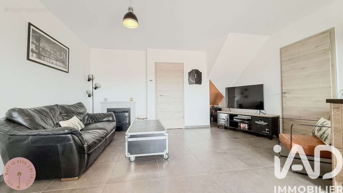 Photo 5 - Maison à CHATEL-SAINT-GERMAIN