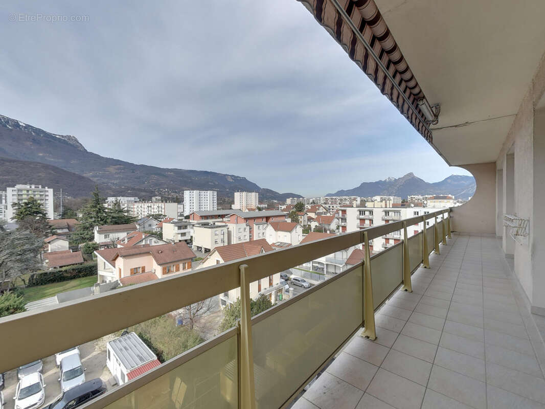 Appartement à ECHIROLLES