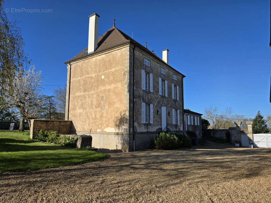 Maison à VARENNE-L'ARCONCE