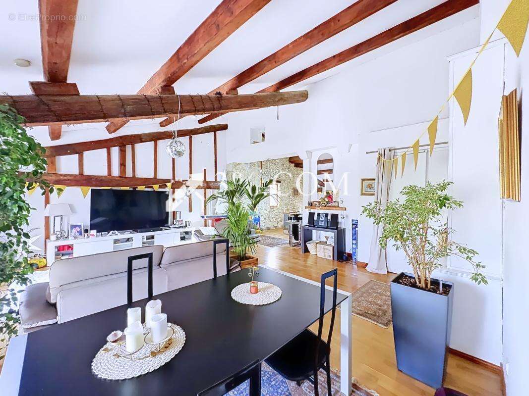 NARBONNE - COURS MIRABEAU Appartement de caractère de 136 m2 - photo 8