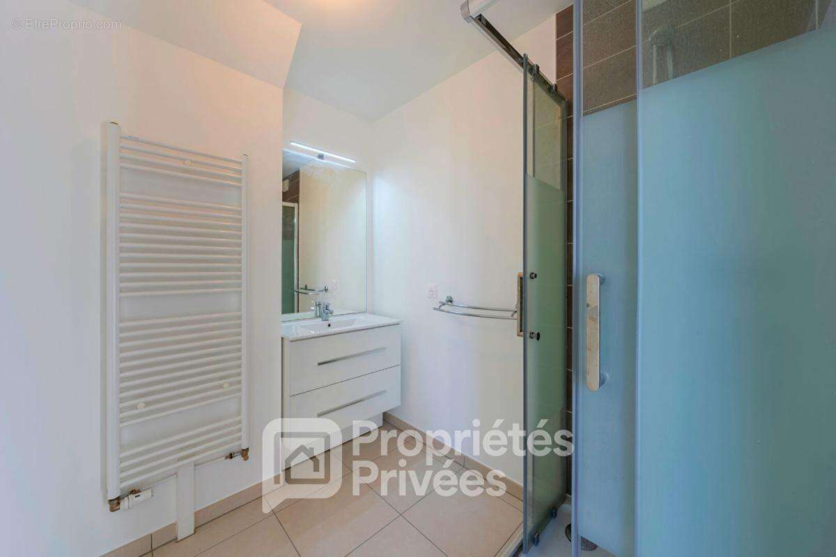 Appartement à GIF-SUR-YVETTE