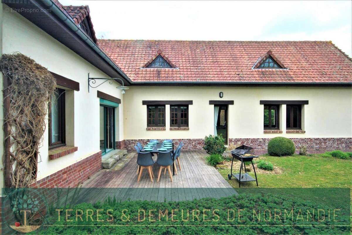 Charmante maison néo-normande de 160 m² sur grand terrain, située à 7 kms de la mer dans la Vallée de l'Yères - photo 4