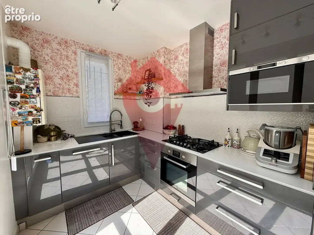 Maison familiale 4 chambres avec jardin et garage à Ecquevilly - photo 10