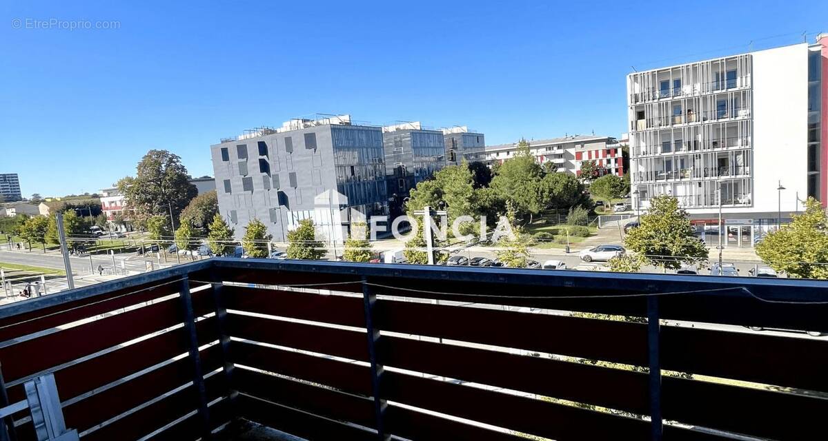 Appartement à CENON