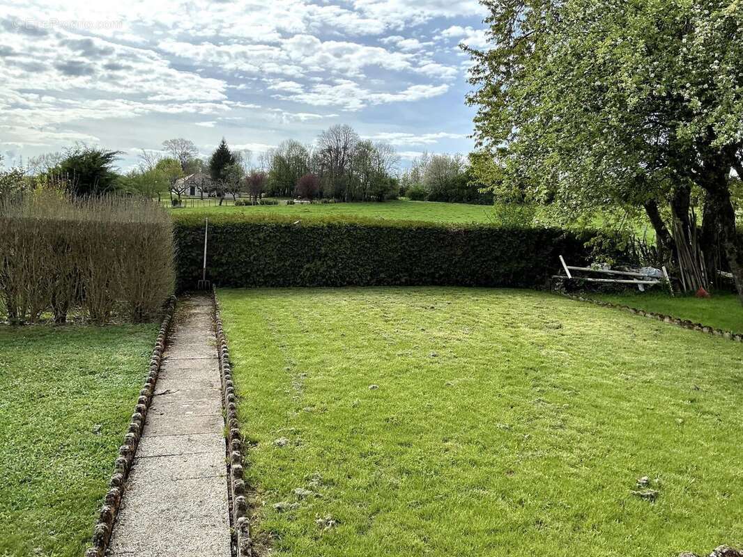 Photo 3 - Maison à LURE