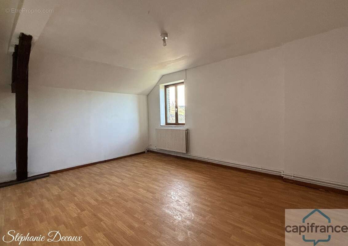 A VENDRE : Charmante maison thierachienne aux supers volumes ! 4 chambres - 8 pièces - 175 m²-TRELON (59) - photo 24
