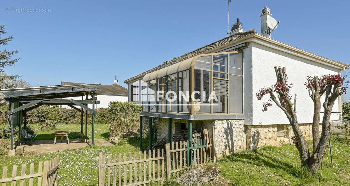 Maison à SAINT-VRAIN