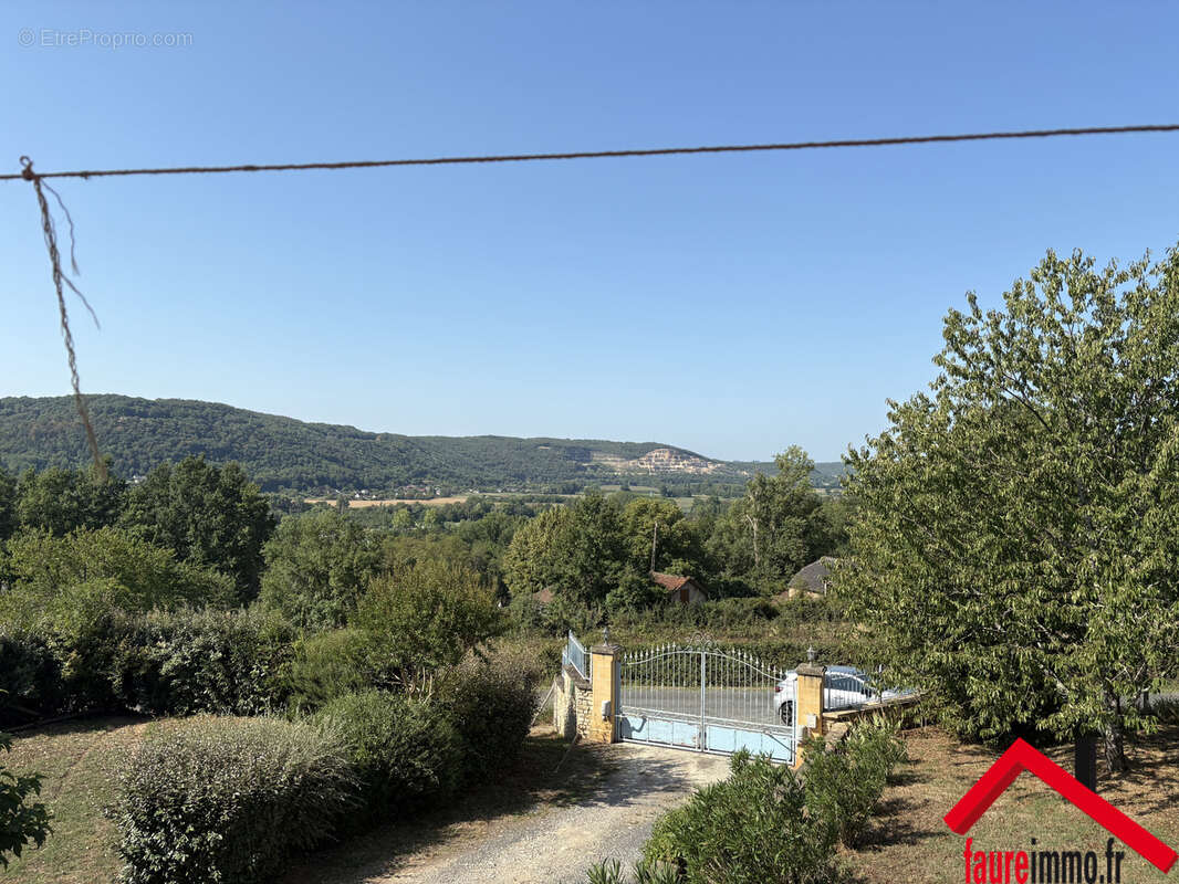 Maison a terrasson-lavilledieu en dordogne - photo 6