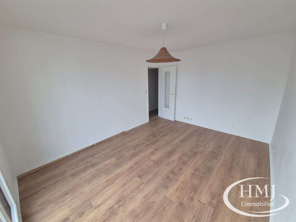 Appartement à BRETIGNY-SUR-ORGE