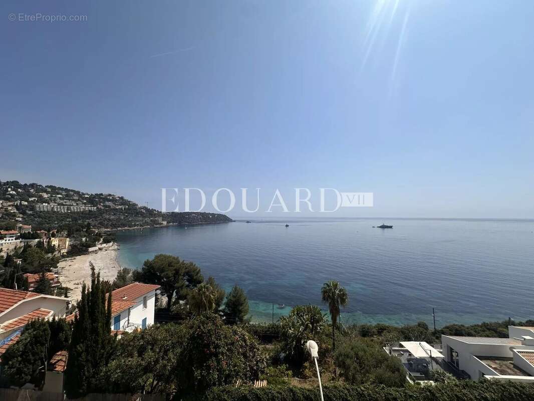 Appartement à ROQUEBRUNE-CAP-MARTIN