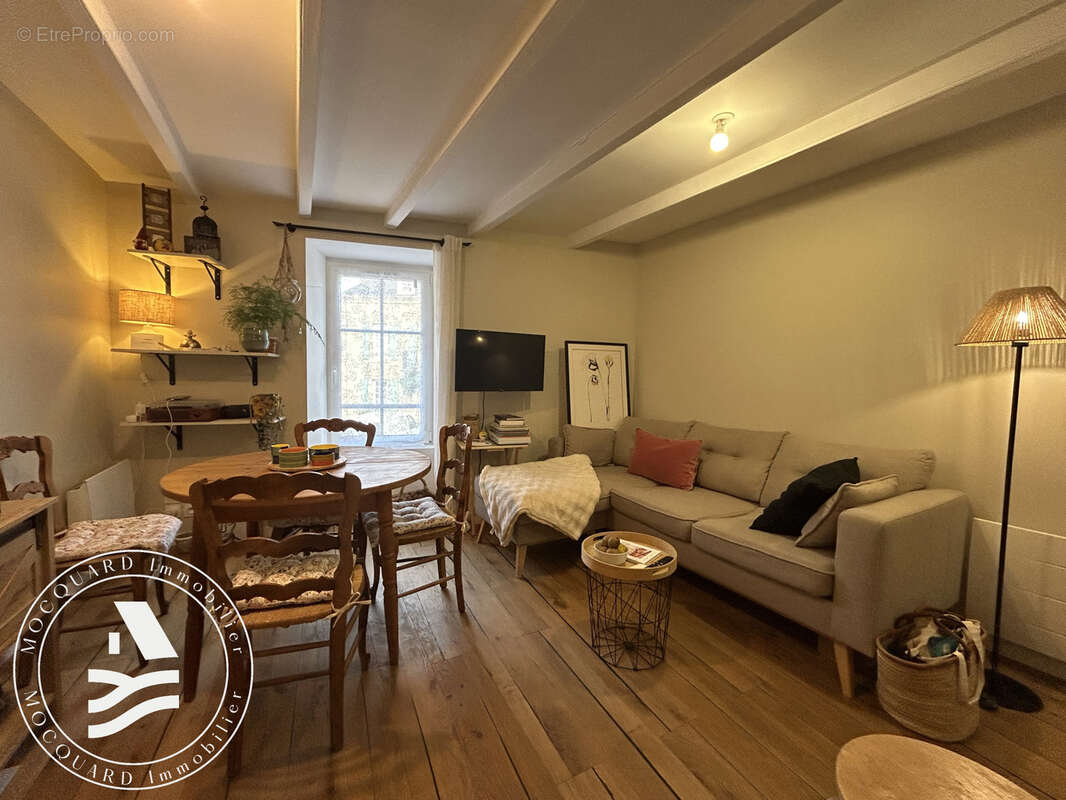 Maison à LOCMARIAQUER