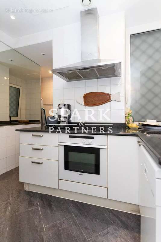 Appartement à CAP-D'AIL