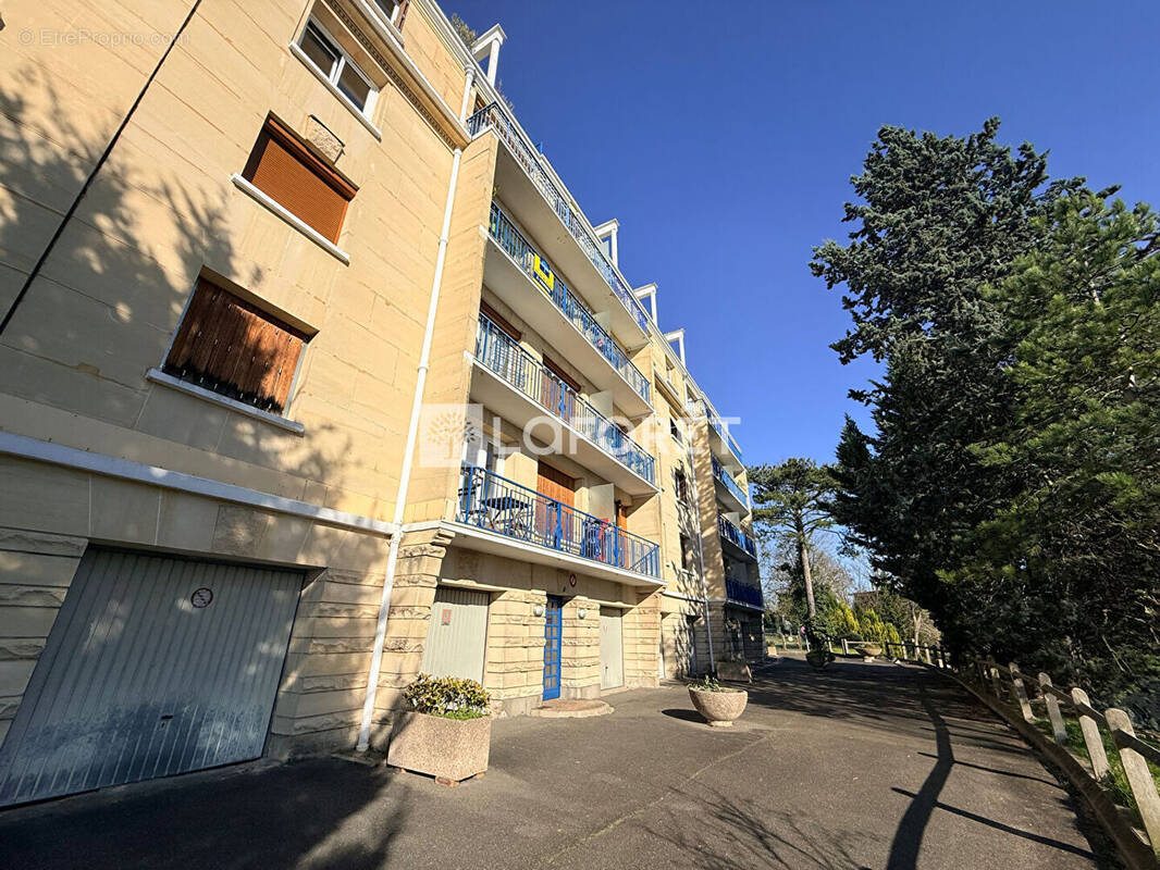 Appartement à MEULAN