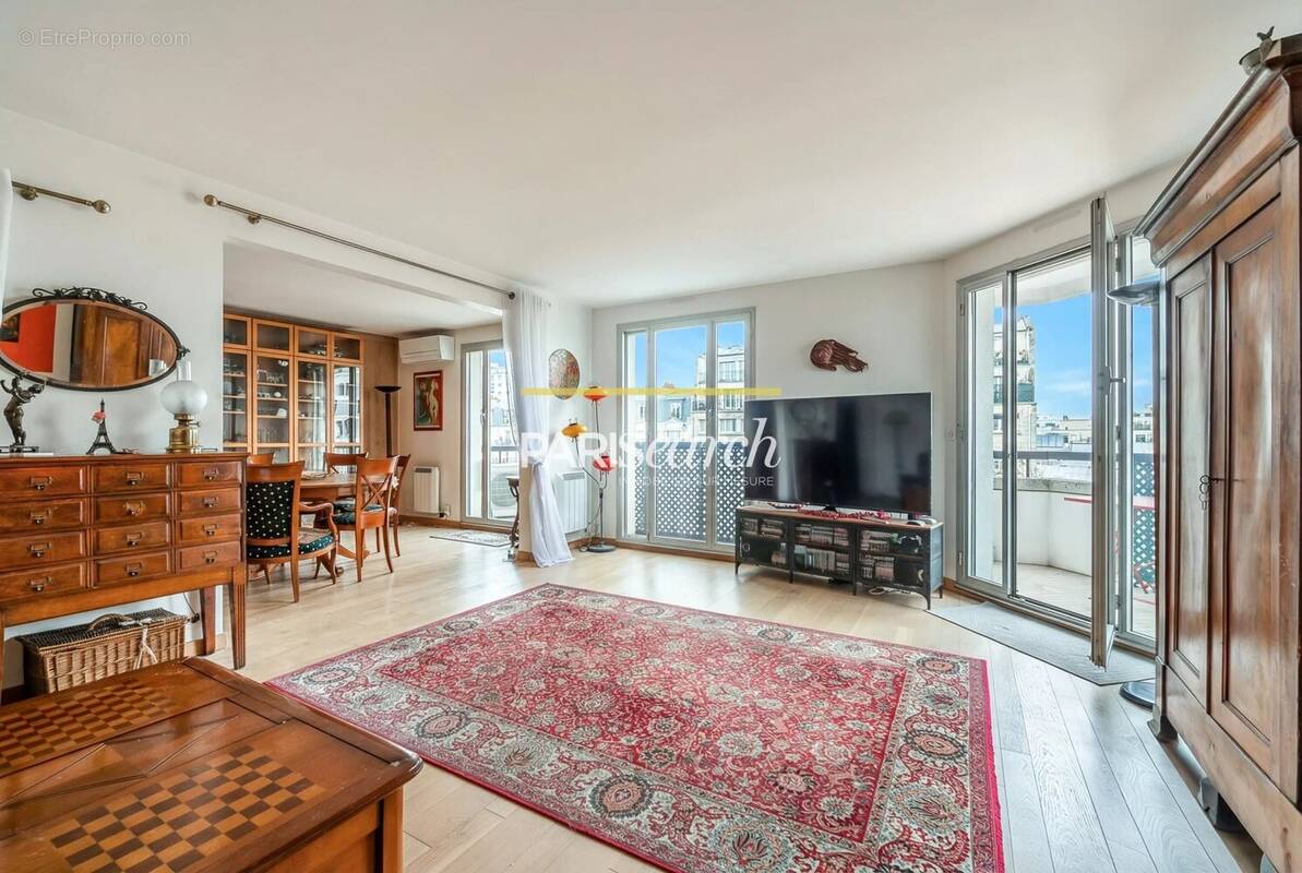 Appartement à PARIS-12E