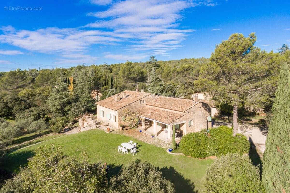 Maison à CABRIERES-D'AVIGNON