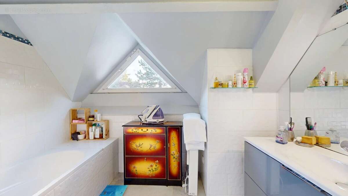 Maison à MONTFERMEIL