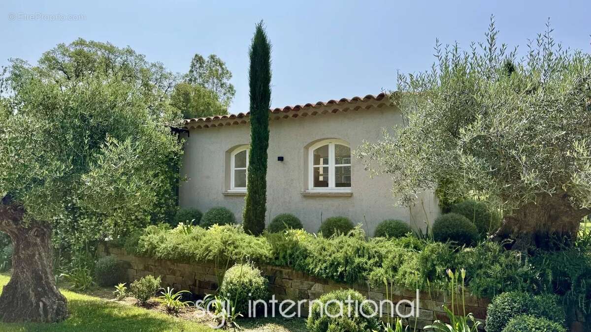 Maison à RAMATUELLE