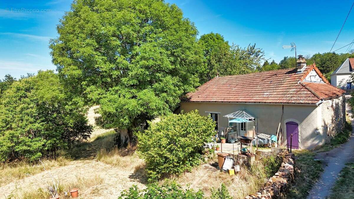 Maison 65 m² à Moux-En-Morvan  - photo 9