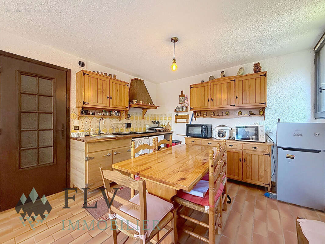 À VENDRE ! Appartement T1 de 35 m²  La Colmiane (Valdeblore 06420) - photo 2