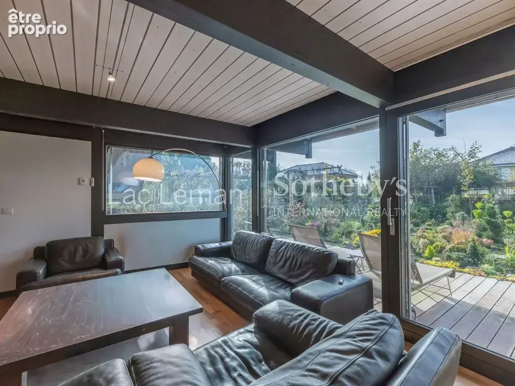 Contemporaine en bois, lumière et transparence - photo 13