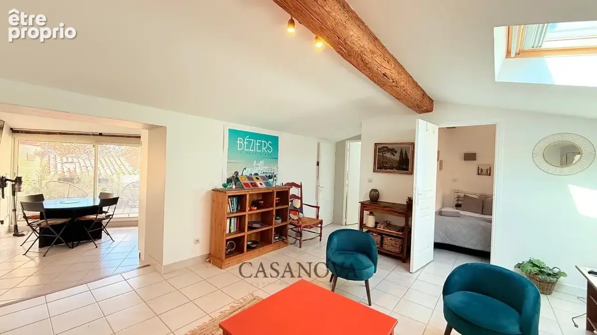 Appartement rénové avec terrasse dans l'Hôtel Particulier Guibal à Béziers - photo 8