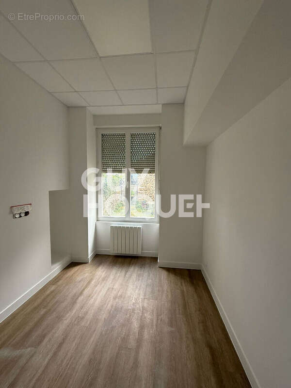 Local professionnel Bureaux Dinan 65 m2 - photo 3