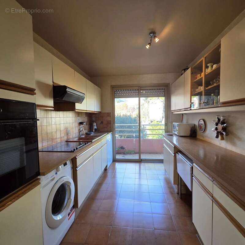 Appartement à VENCE