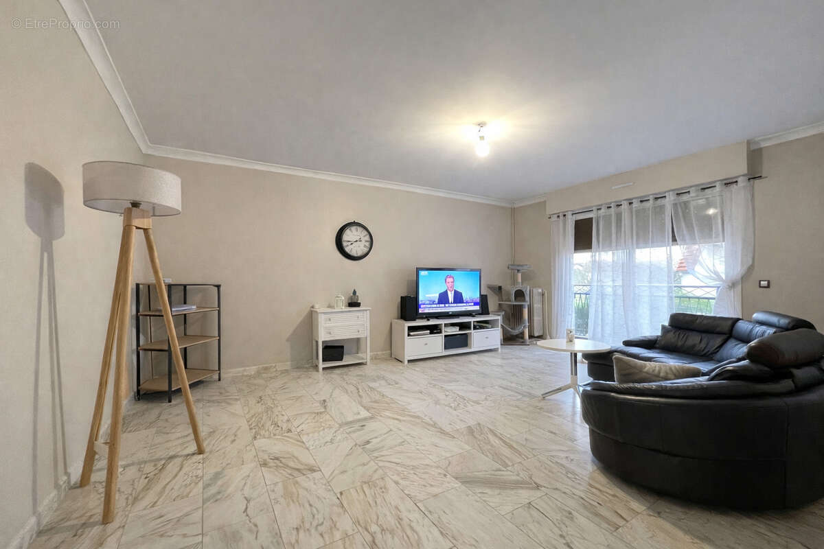 IA Salon - Maison à BRUNOY