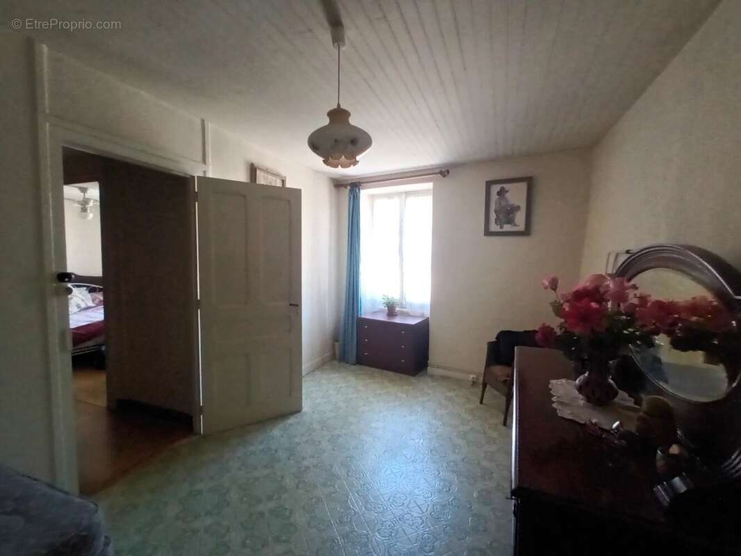Charmante maison de village avec un potentiel infini ! - photo 12