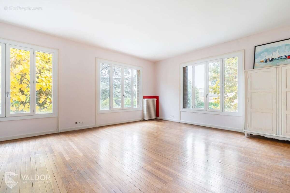 Maison à CORCELLES-EN-BEAUJOLAIS