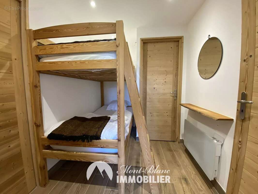 Appartement à DEMI-QUARTIER