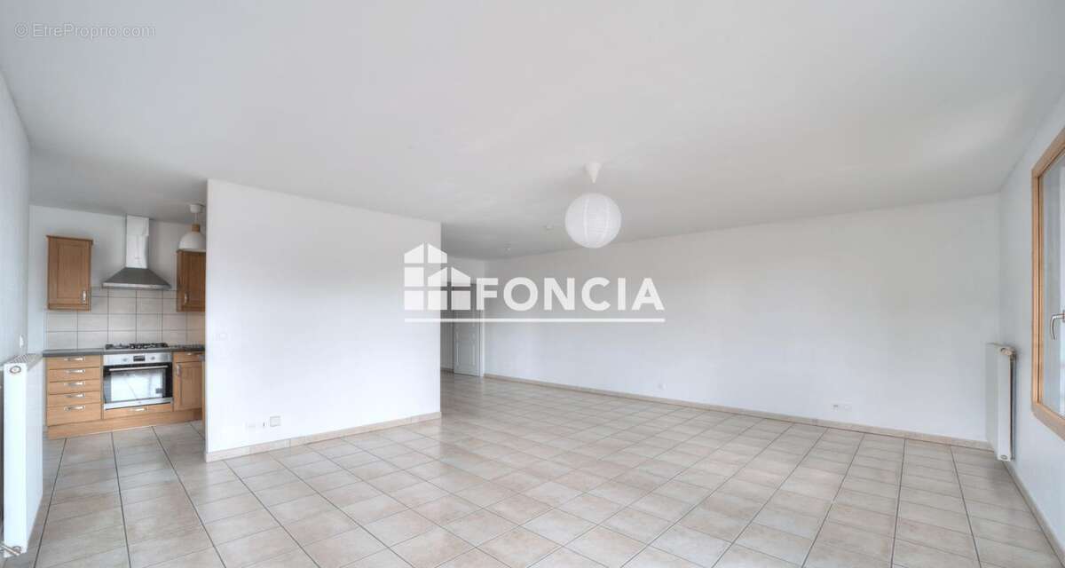 Appartement à FERNEY-VOLTAIRE