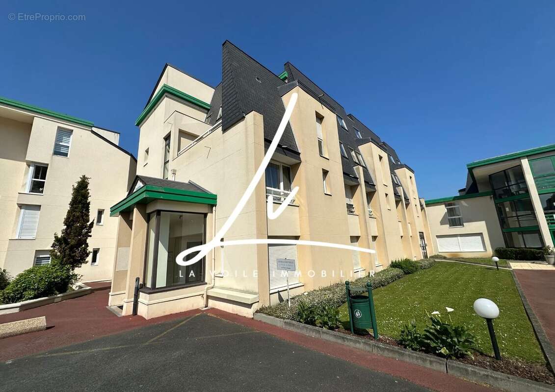 Appartement à EPRON