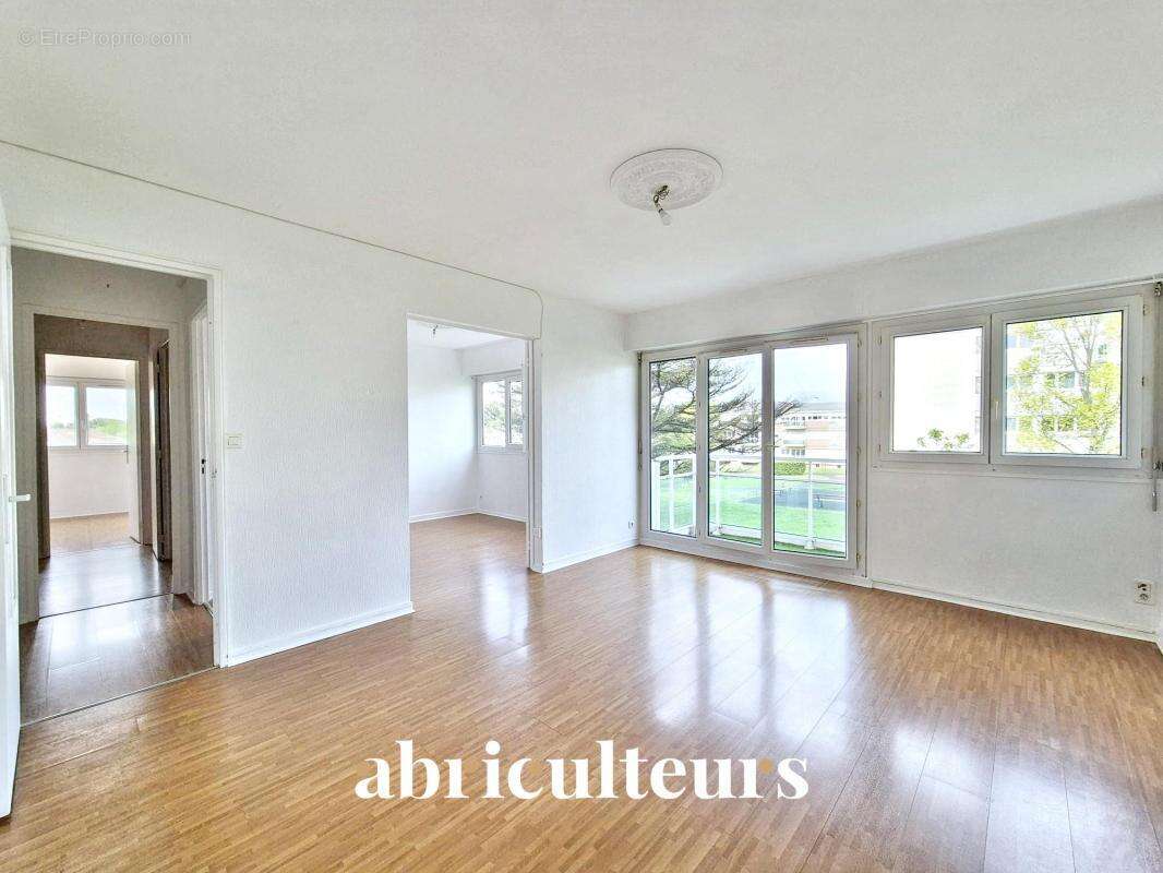 Appartement à COGNAC