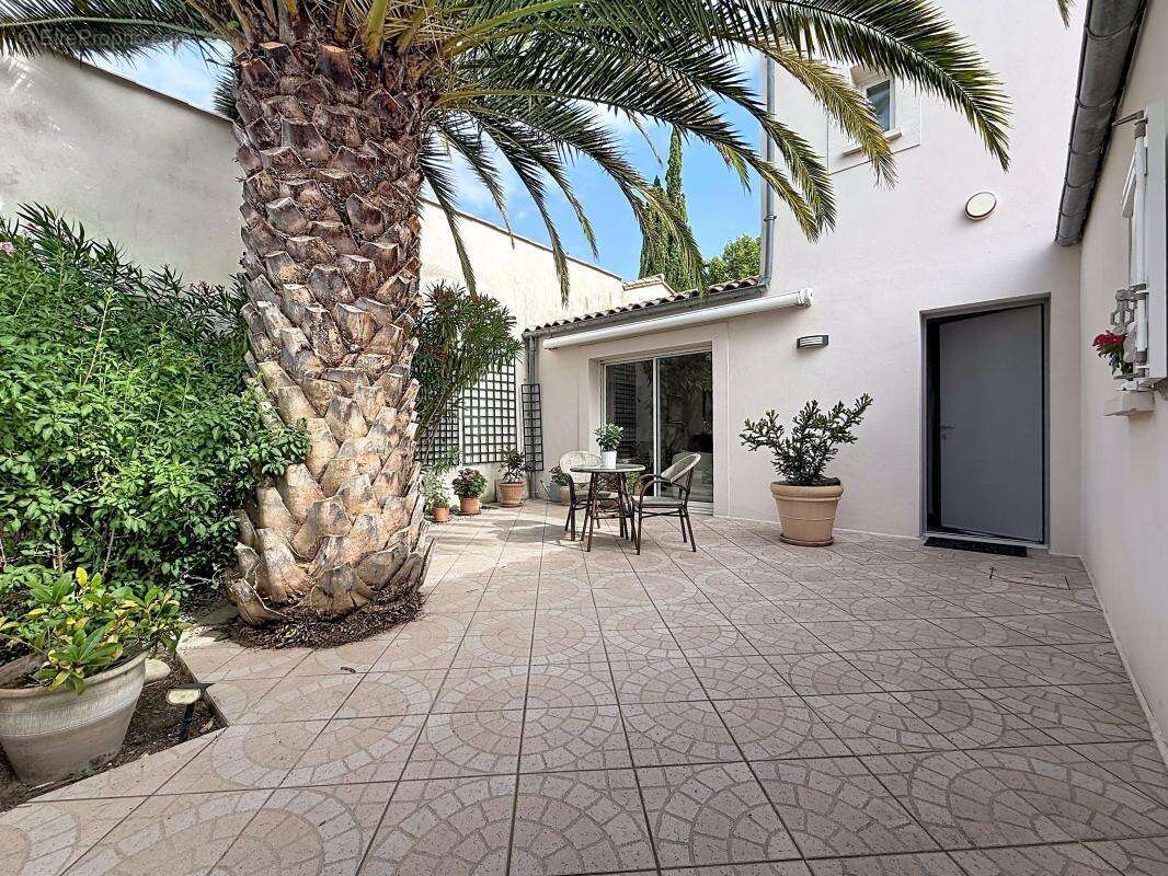 Maison à LA ROCHELLE