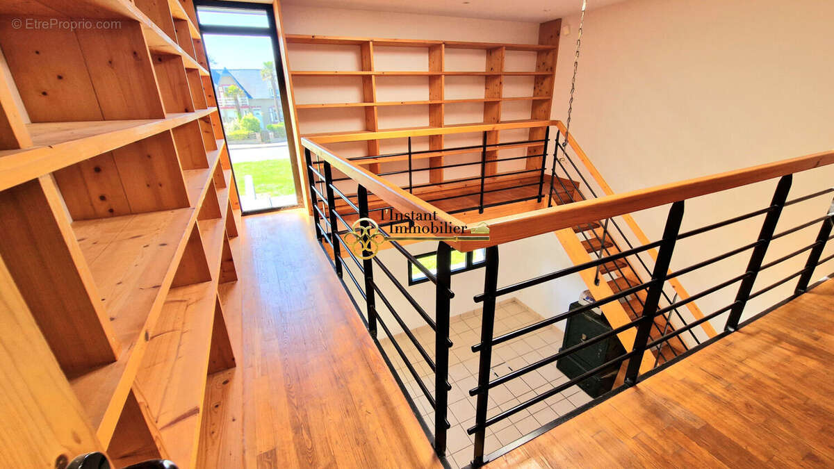 Commerce à PLOUGASNOU